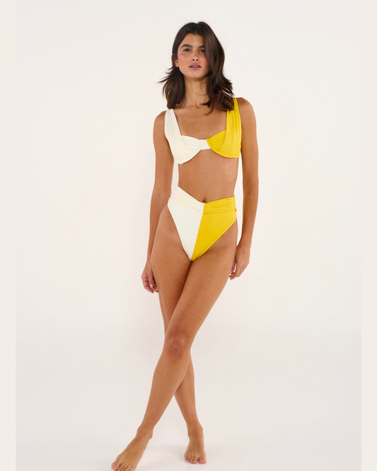 OURO BIKINI SET