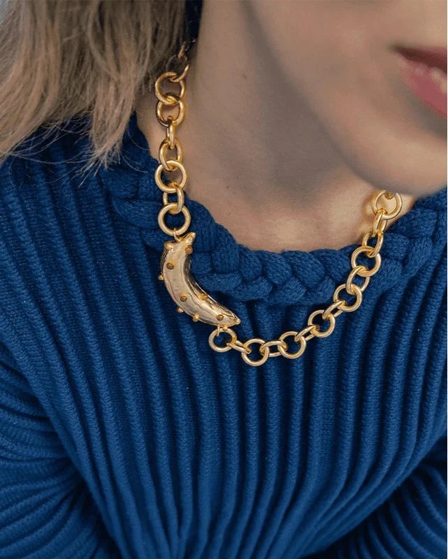 BANANA CHOCKER