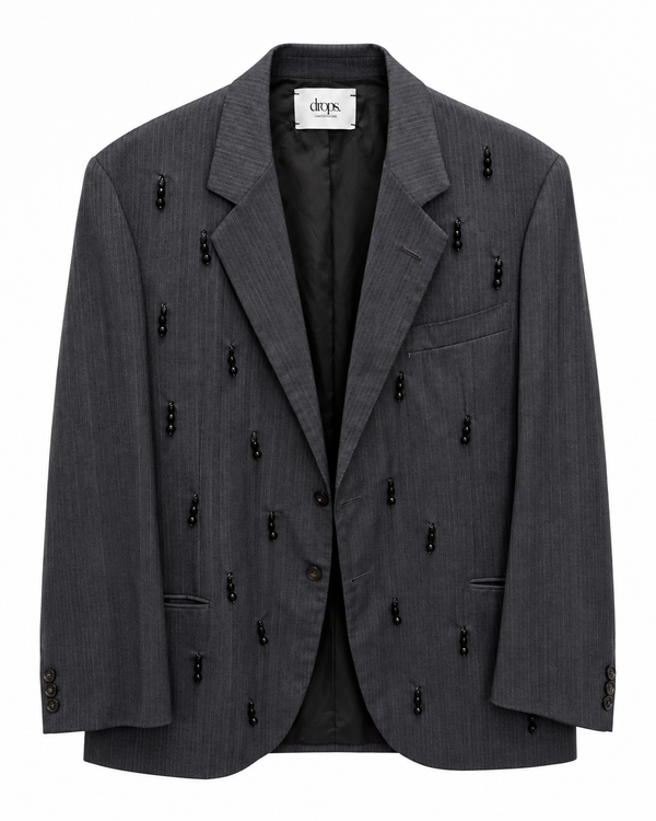 THE BLACK DETAIL