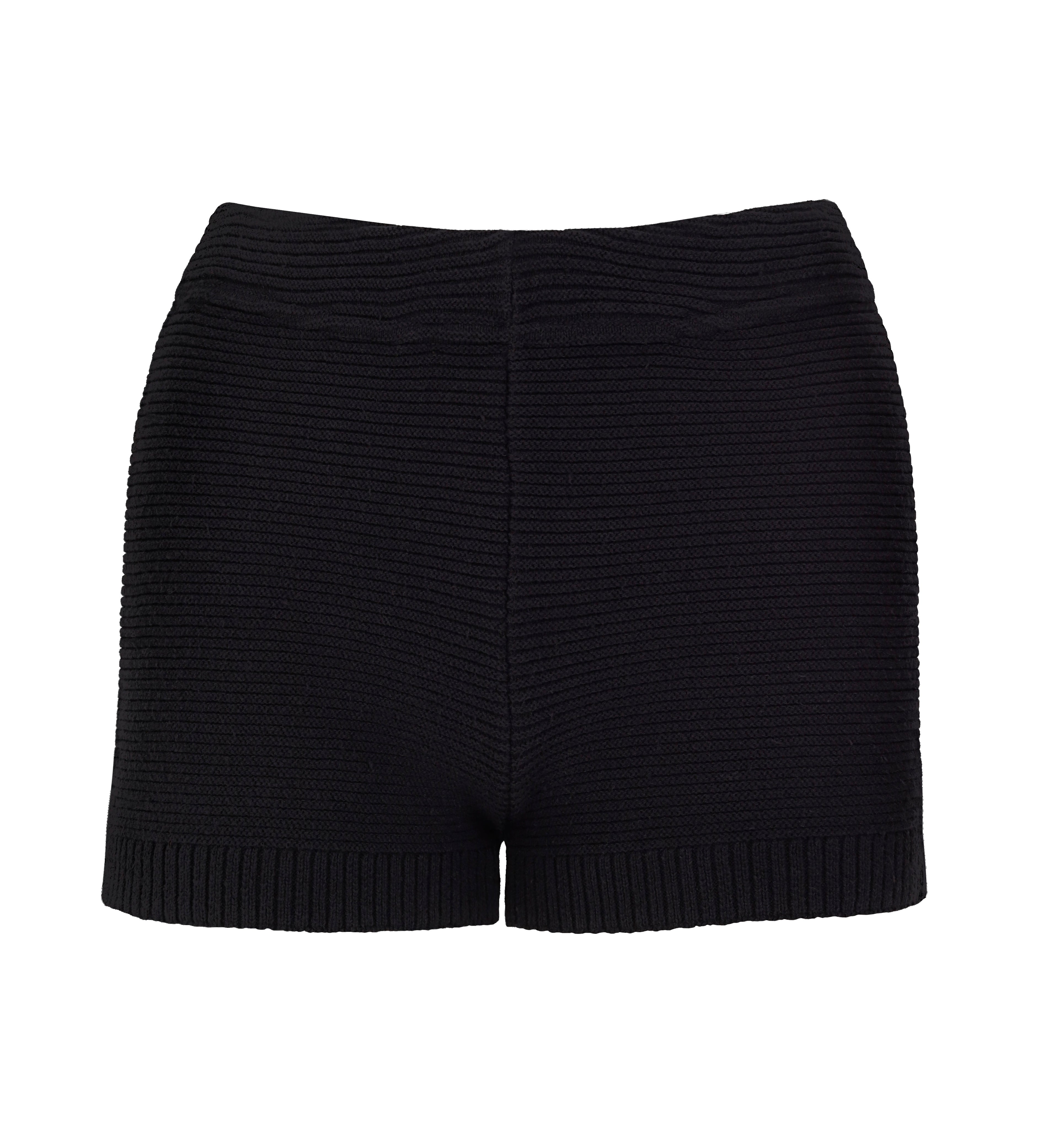 BLACK KNIT SHORT