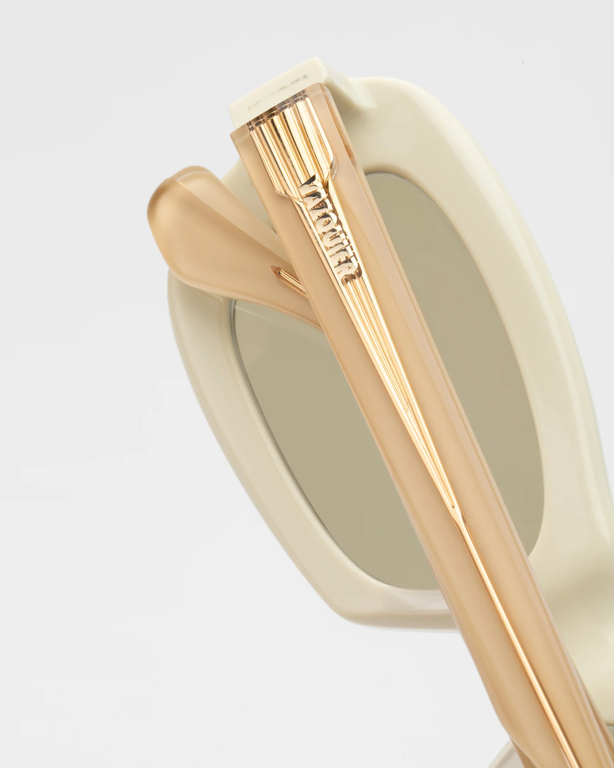 HELMUT IVORY CREAM