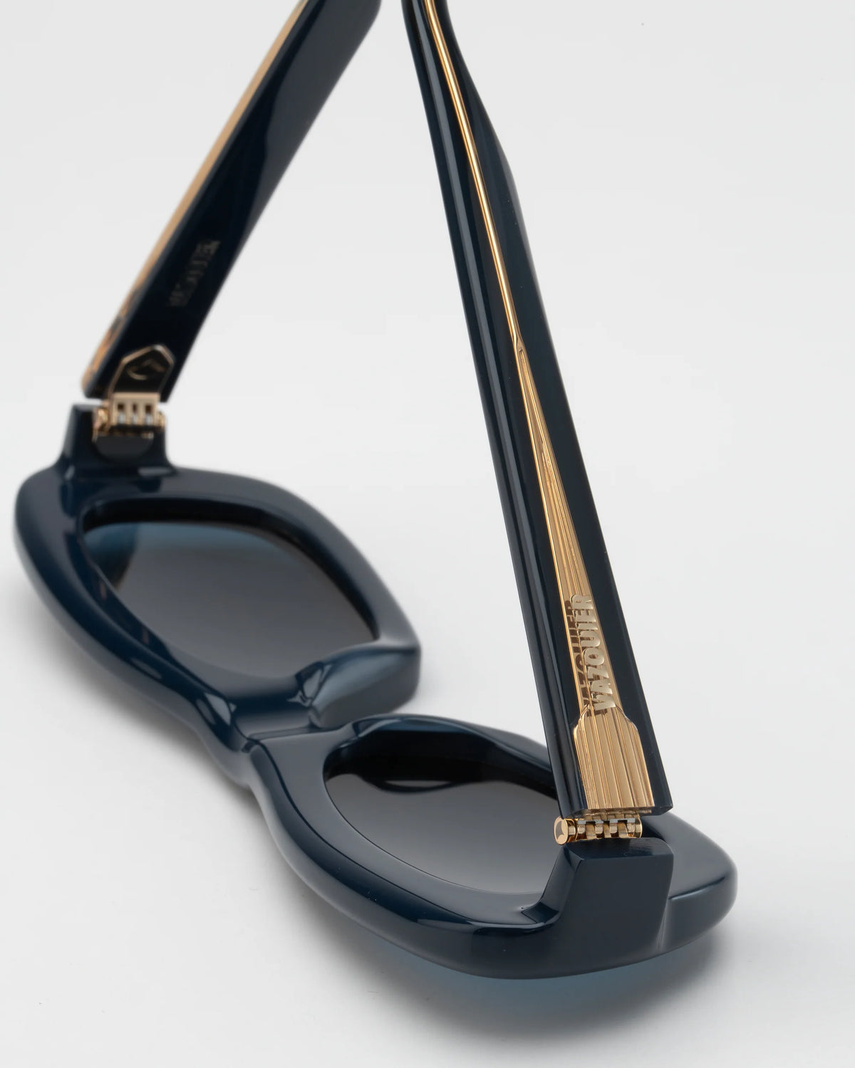 HELMUT BLUE NAVY