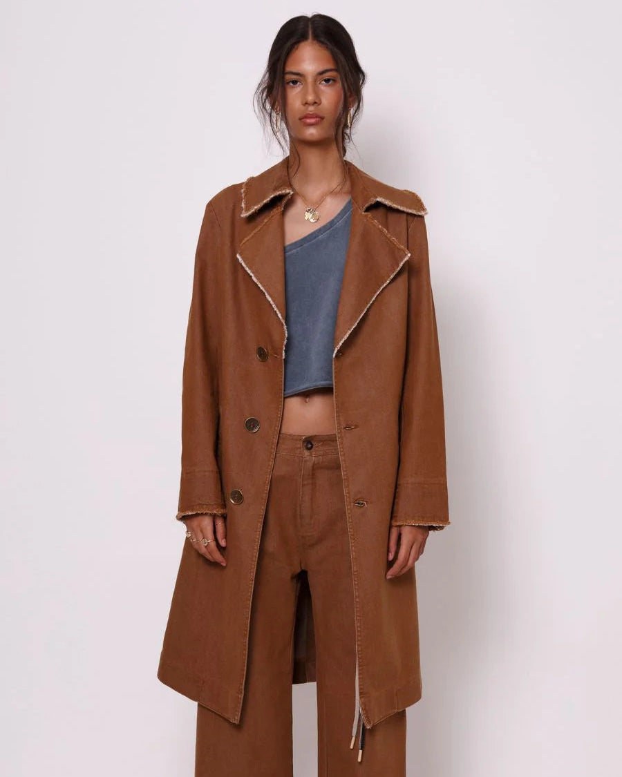 TRENCH COAT