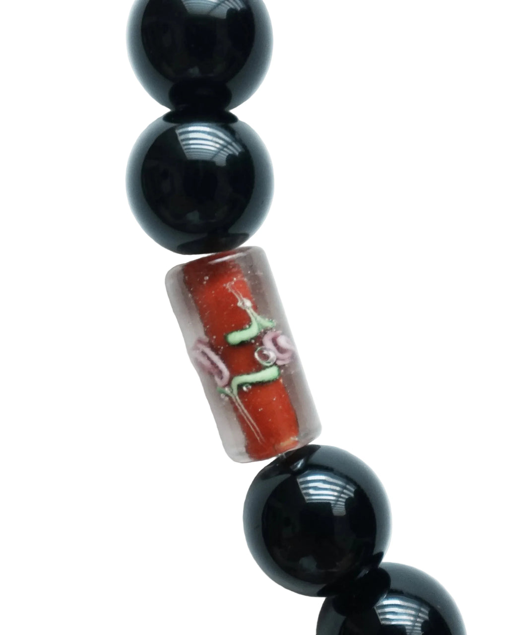 FLOR ONYX NECKLACE