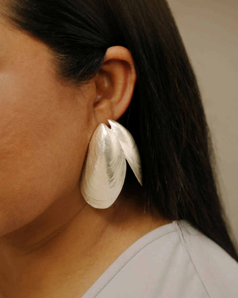 TRIBUTO EARRINGS