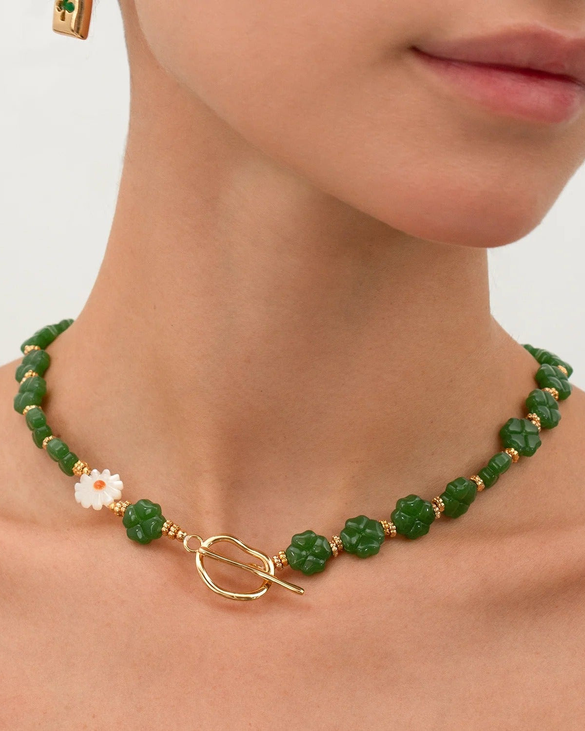 COLLAR FOUR LEAF