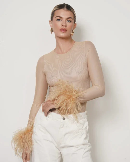 BODY THE SWAN SAND